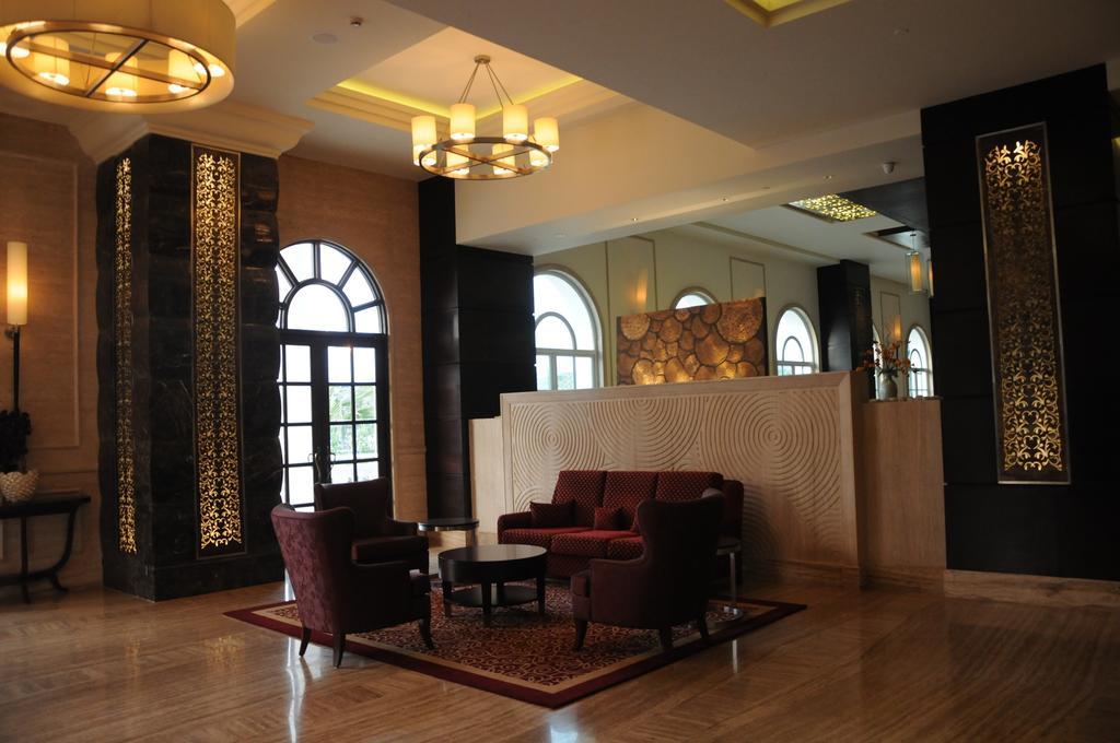 The Pllazio Hotel Gurgaon Luaran gambar