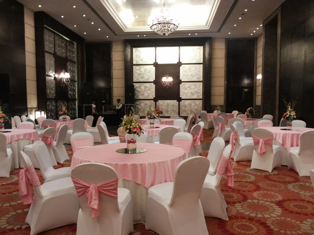 The Pllazio Hotel Gurgaon Luaran gambar